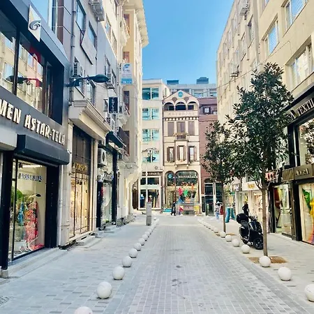 Appart hôtel White 4*