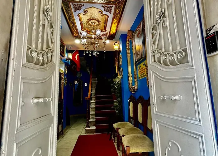 아파트호텔 White