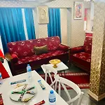 White Apartmanhotel 4*