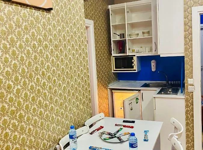 Ξενοδοχείο με διαμερίσματα White 4*