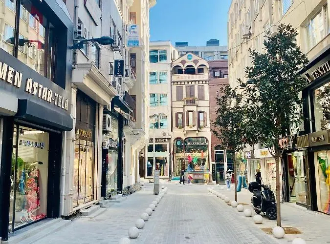 Ξενοδοχείο με διαμερίσματα White 4*